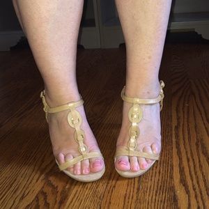 Tan Bandolino Heels size 7