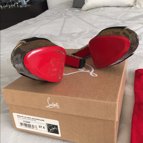 Christian Louboutin Amazing Peep-Toe Heels - Picture 4 of 4