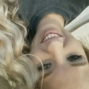 Meet your Posher, Natacha