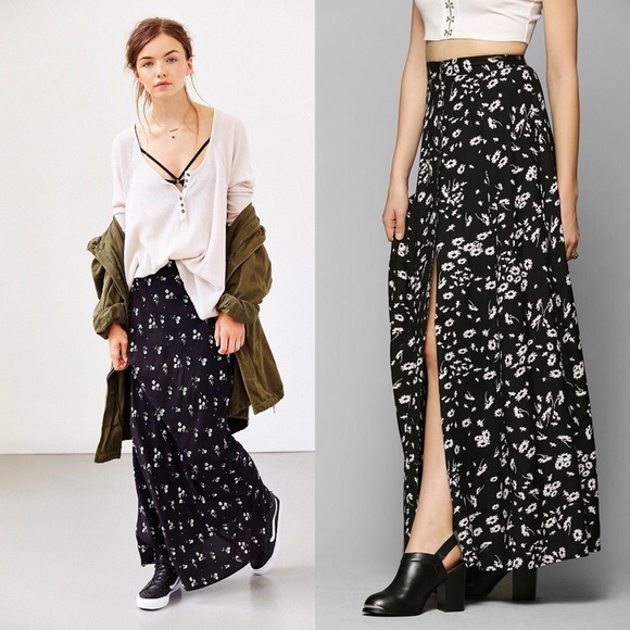 Urban Outfitters Dresses & Skirts - Urban Outfitters Kimchi Blue Black Maxi Skirt