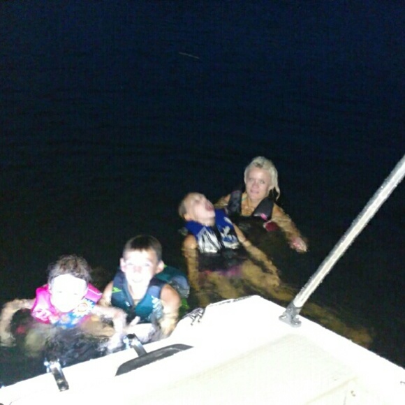 Meet your Posher, Kayla - Picture 3 of 4