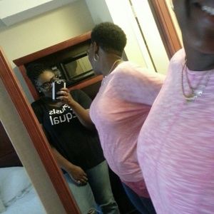 Meet your Posher, Elisha