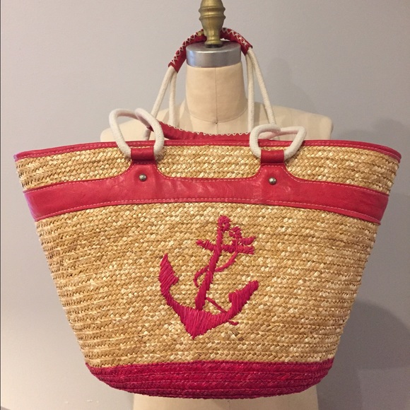 Straw tote w/ anchor
