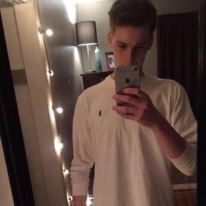 Meet your Posher, Collin