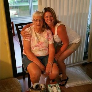 Meet your Posher, Lorena