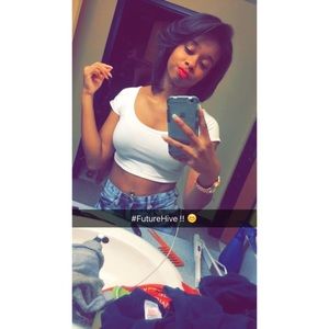 Meet your Posher, Tori