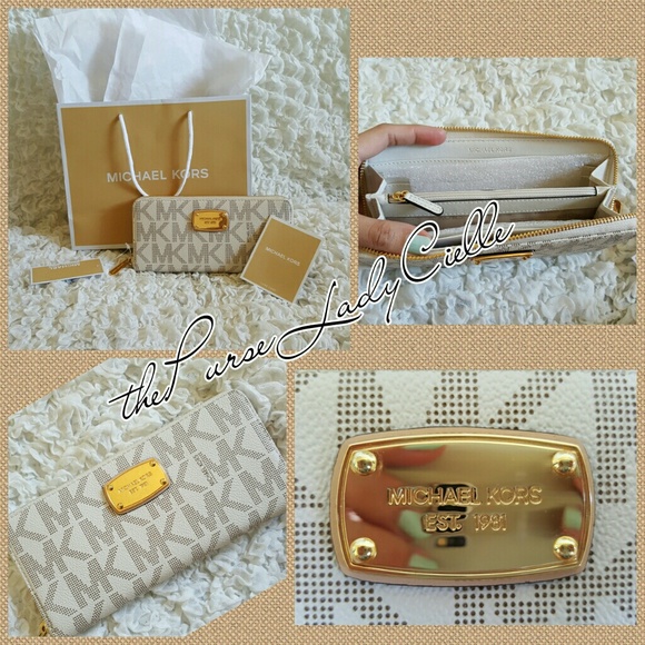 -Sold - BRAND NEW Michael Kors Wallet