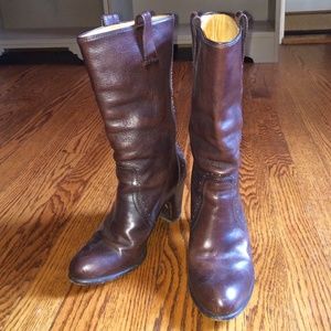 Frye Brown Leather Boots with Gold accents size 7