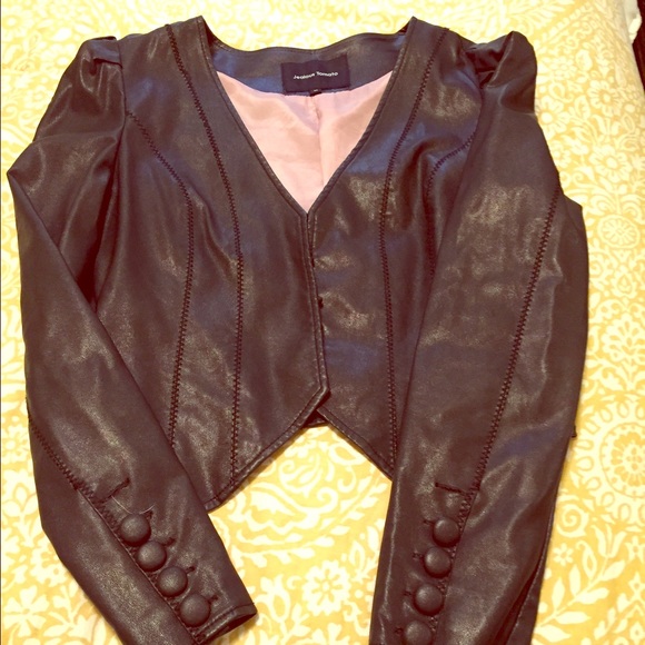 Short Faux leather jacket
