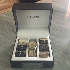 Kessaris Interchangeable Watch + Straps
