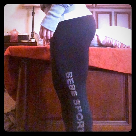 Bebe sport Capri leggings medium