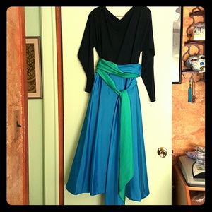 Vintage black and blue long sleeve dress