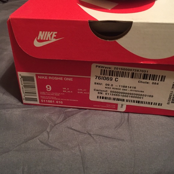 Nike Roshe one - Picture 2 of 3