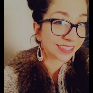 Meet your Posher, Conny