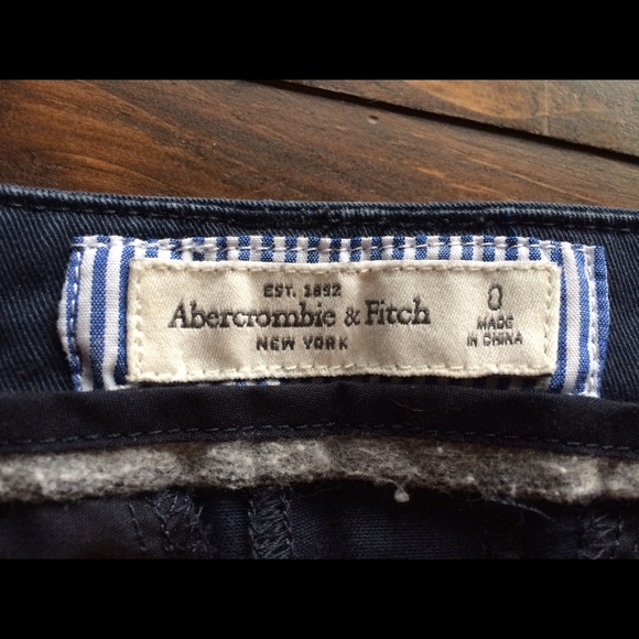 Abercrombie and Fitch shorts - Picture 4 of 4