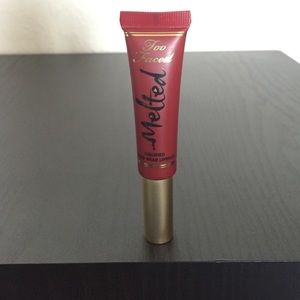 Too Faced Melted Lipstick - Melted Velvet
