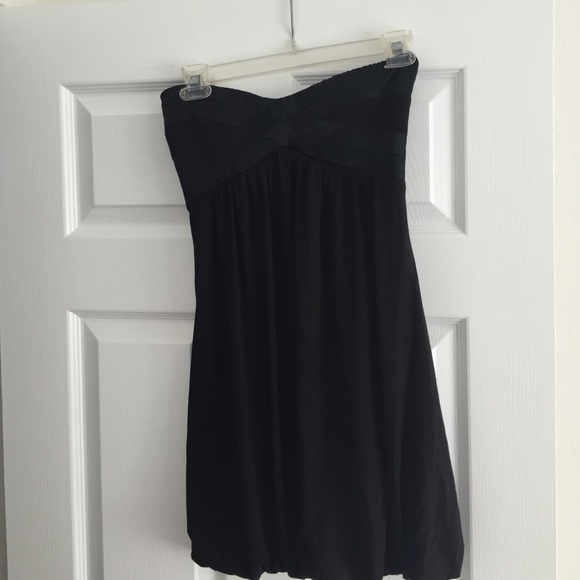 Bebe sweetheart little black dress
