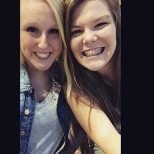 Meet your Posher, Ali