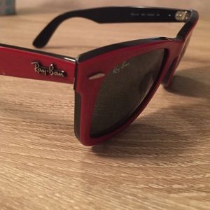 Ray-ban Wayfarers