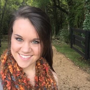 Meet your Posher, Kaitlyn