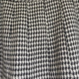 Briggs petite Skirts - Pleated knee length woven skirt Briggs petite Skirts - Pleated knee length woven skirt