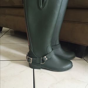 Steve Madden rain boots