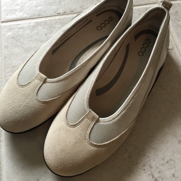 Ecco flats size 11 / 41 uk Great condition!