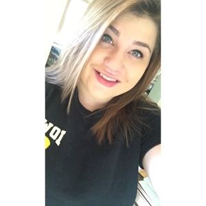 Meet your Posher, Amy