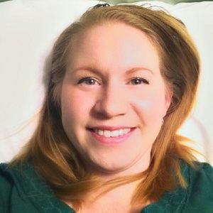 Meet your Posher, Adrienne