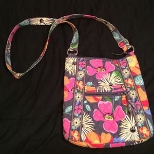 Vera Bradley Cross Body in the Jazzy Blooms print