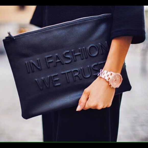 🔎🆘 Looking for this clutch 🔍