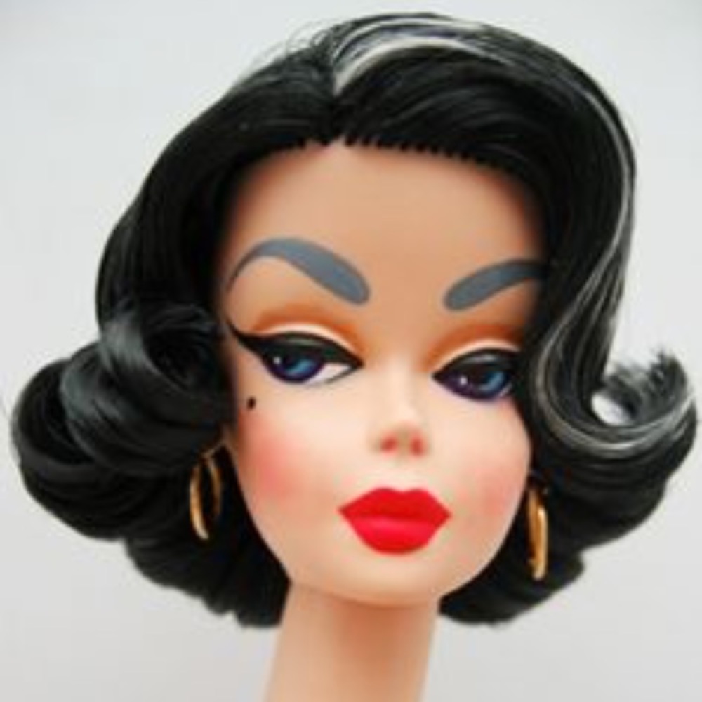 Meet your Posher, Crystal