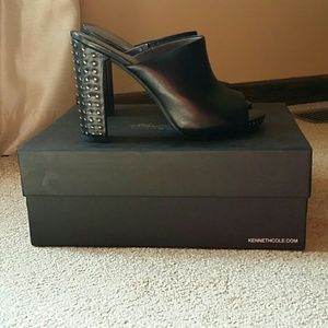 Kenneth Cole Stud Sense Heels