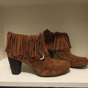BORN fringe boot