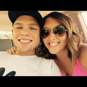 Meet your Posher, Deanna