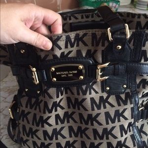 Authentic Michael Kors
