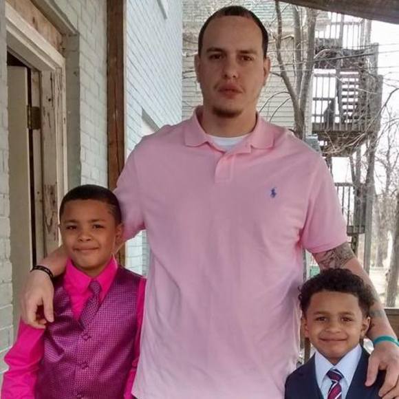 Meet your Posher, Juan - Picture 1 of 1