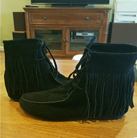SOLD----Black Fringe Ankle Booties