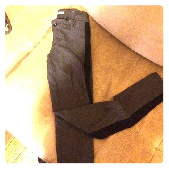 Dark grey jeggings