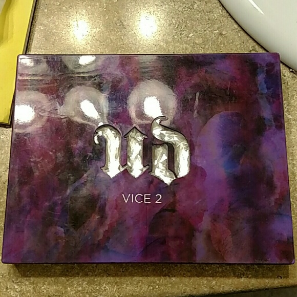 Urban Decay Vice 2