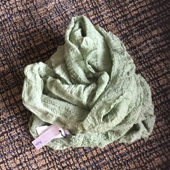 Beautiful NWT BAJRA Gumdrop Green Scarf