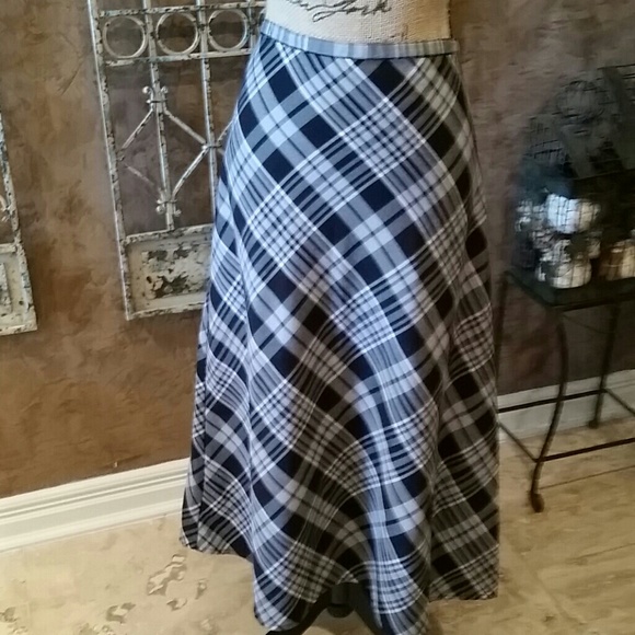 Gorgeous plaids full length skirt  XL (16/18)