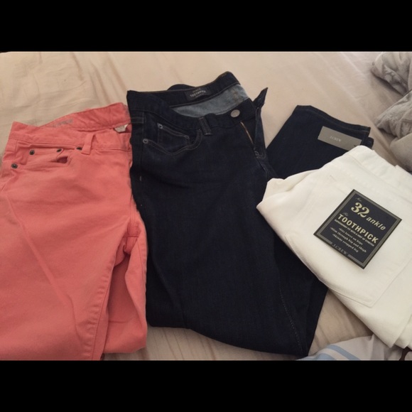 J crew TOOTHPICK lot. Coral and white and denim.