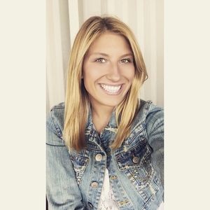 Meet your Posher, Sabrina