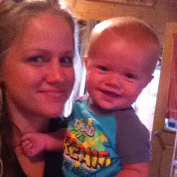 Meet your Posher, Kelsey - Picture 1 of 1