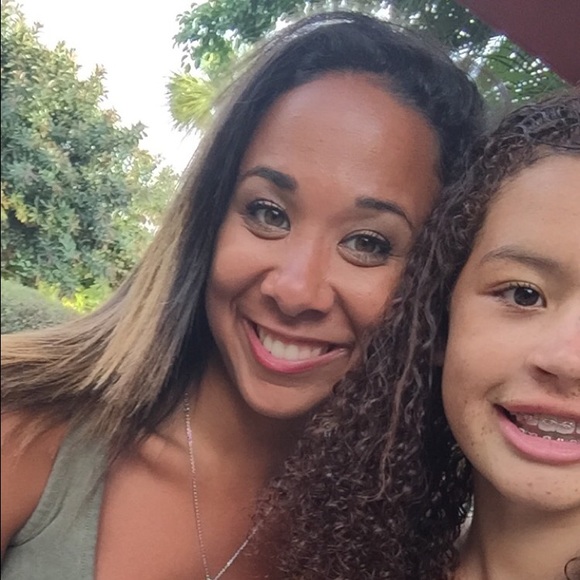 Meet your Posher, Dariel