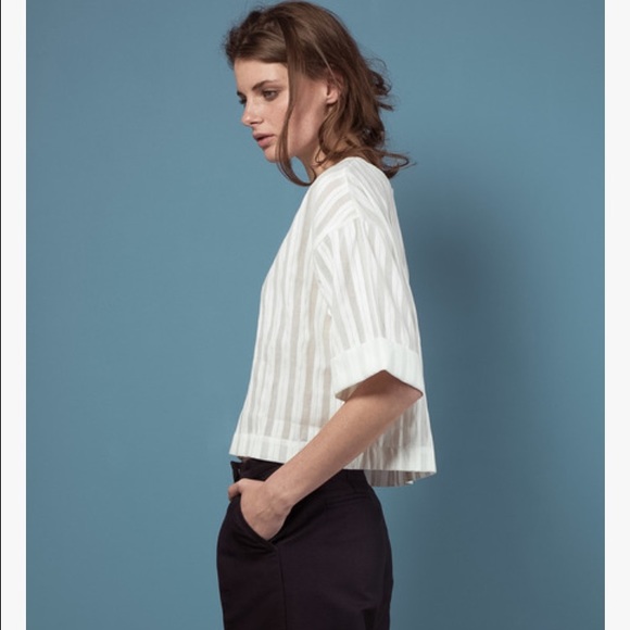 Boxy sheer baby blue stripe top - Picture 4 of 4