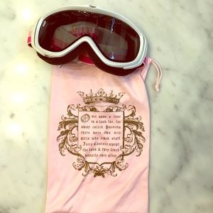 Juicy couture ski goggles