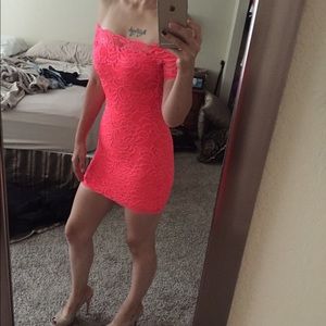 Mini Cold Shoulder Lace H&M Dress