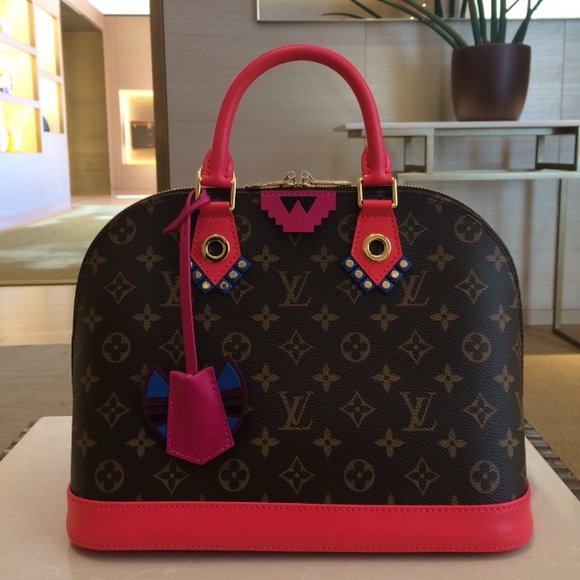 🔴SOLD🔴 Louis Vuitton limited edition